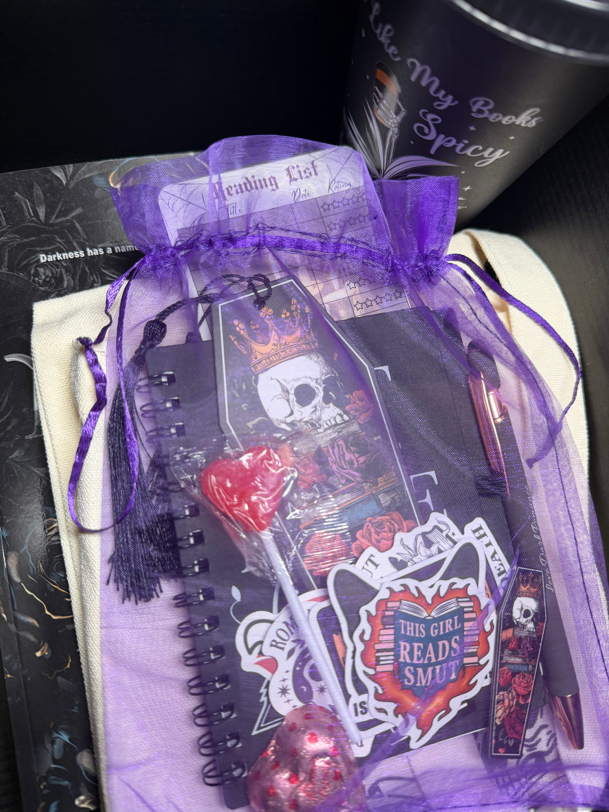 Horror Romance Book Box: Horror Theme, Dark & Spicy Books, Merch