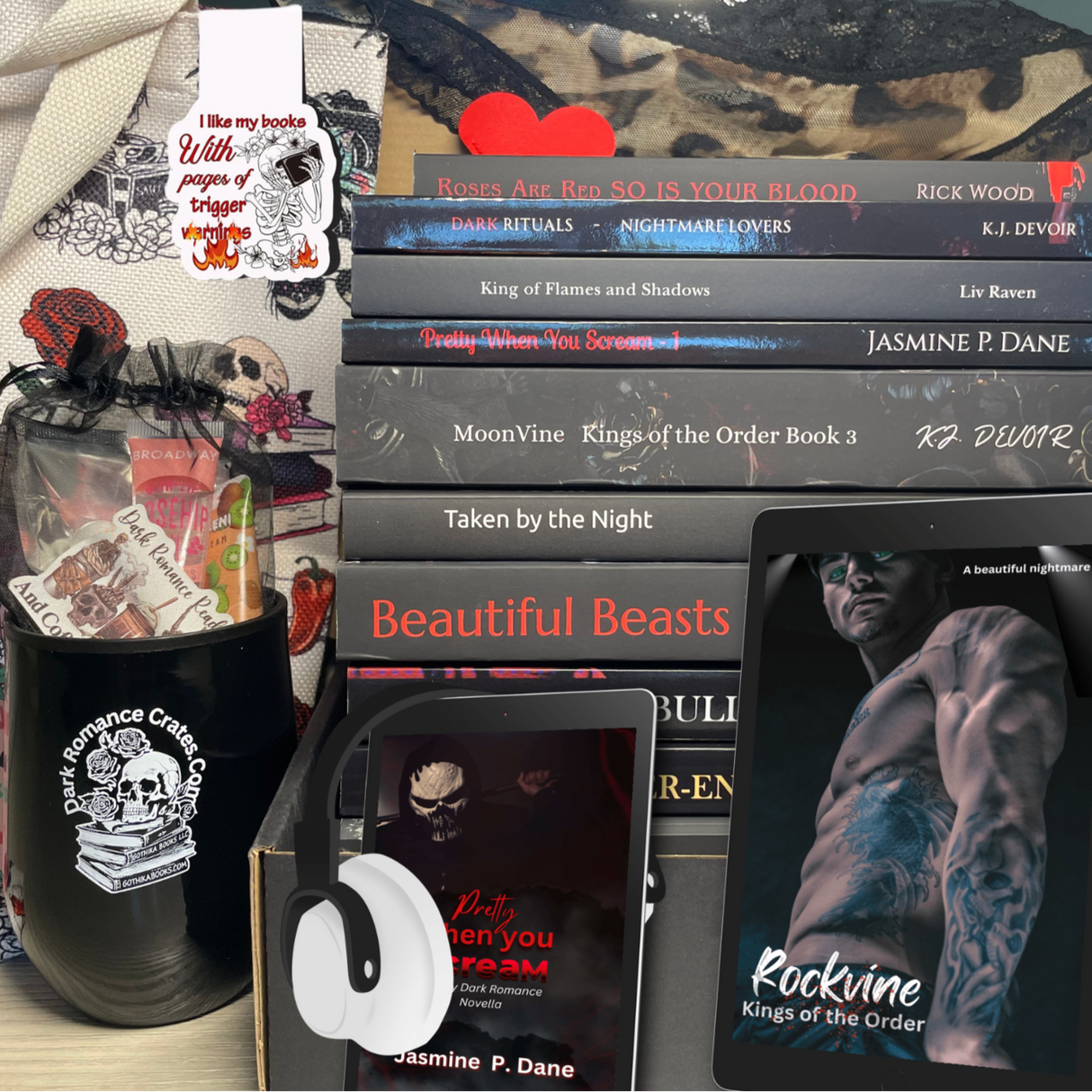 M+🫦Membership Perks: exclusive access + full benefits, book boxes, digital, free books & more!