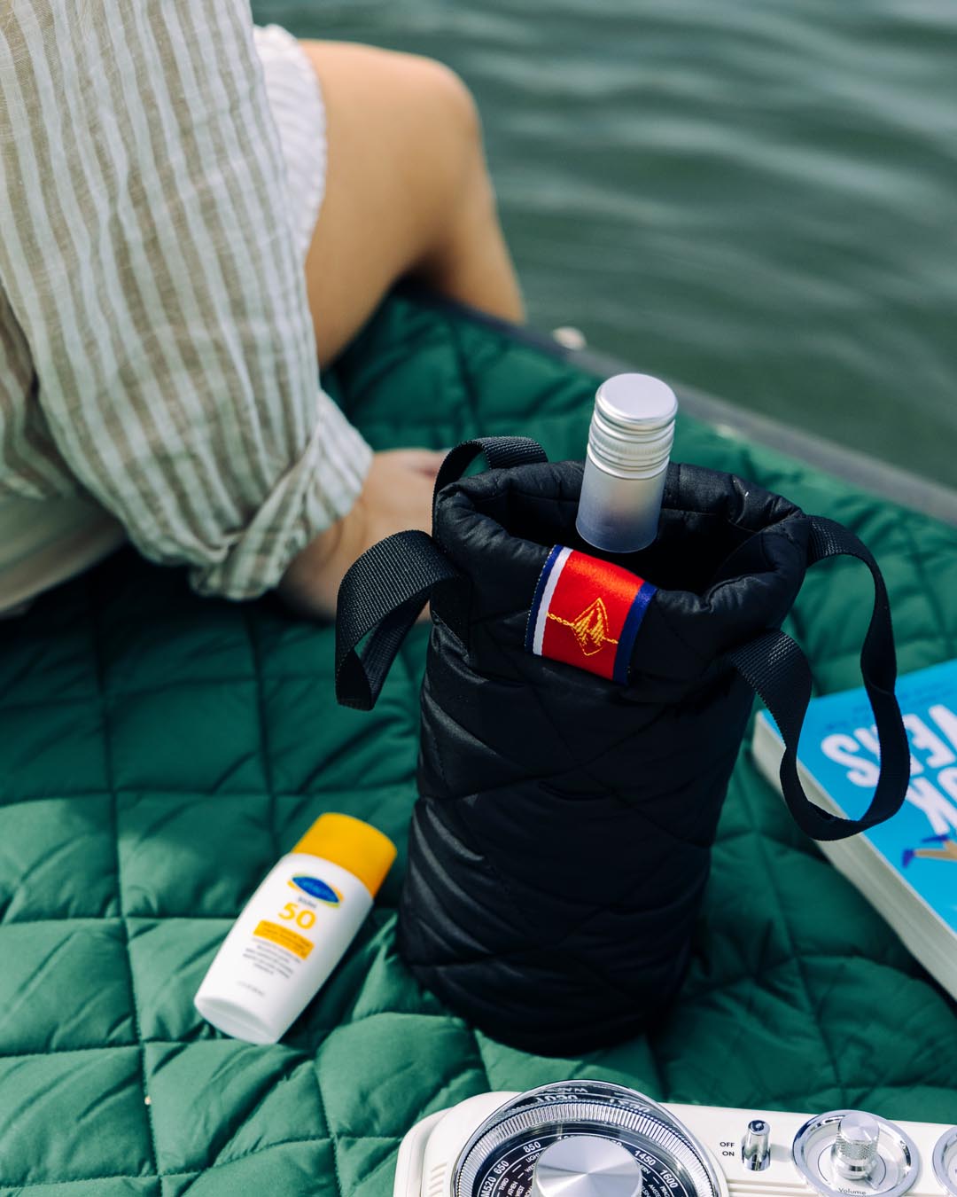 Puffer Wine Tote